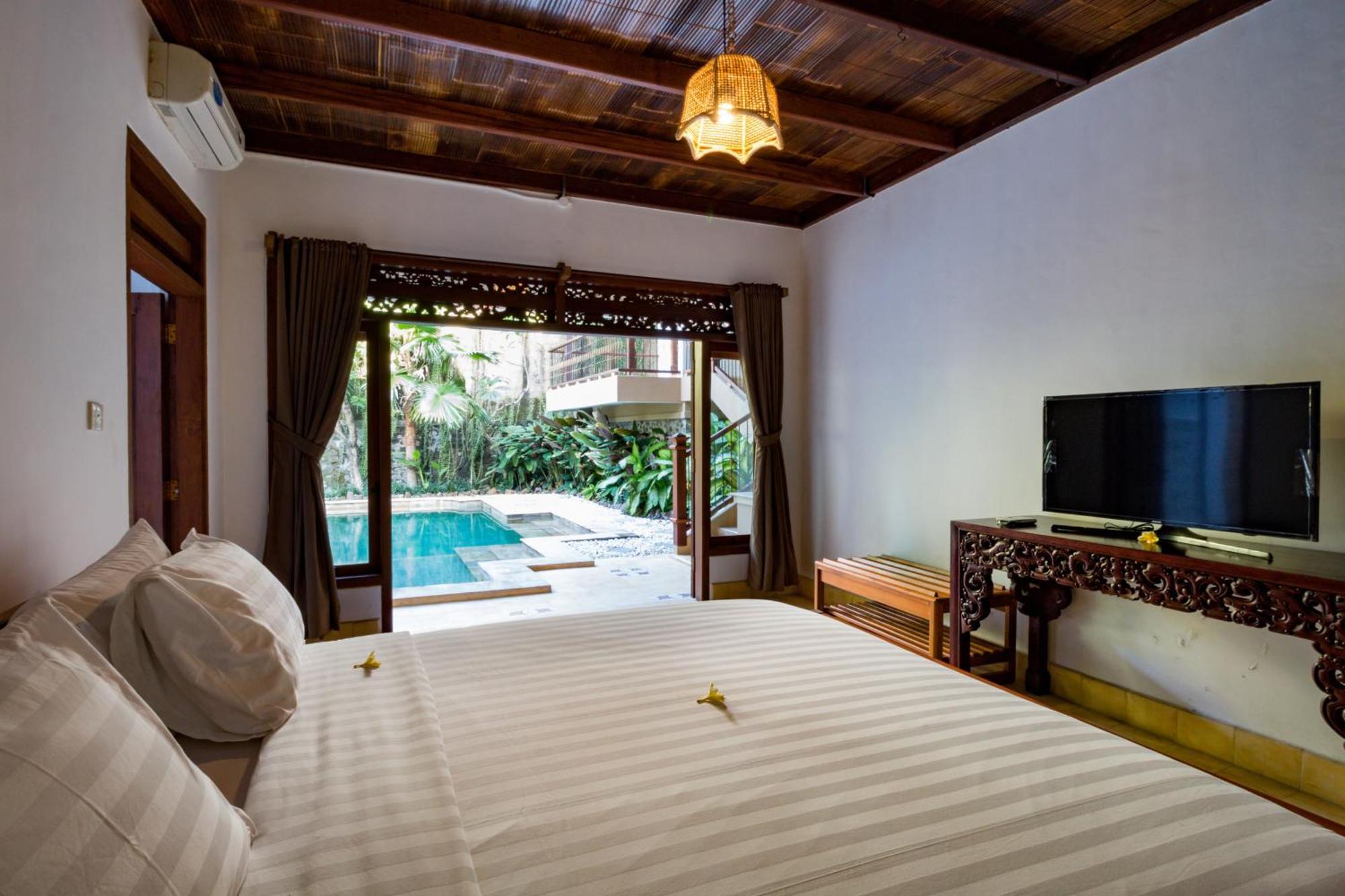 Bali Royal Heritage Villa Seminyak  Ngoại thất bức ảnh