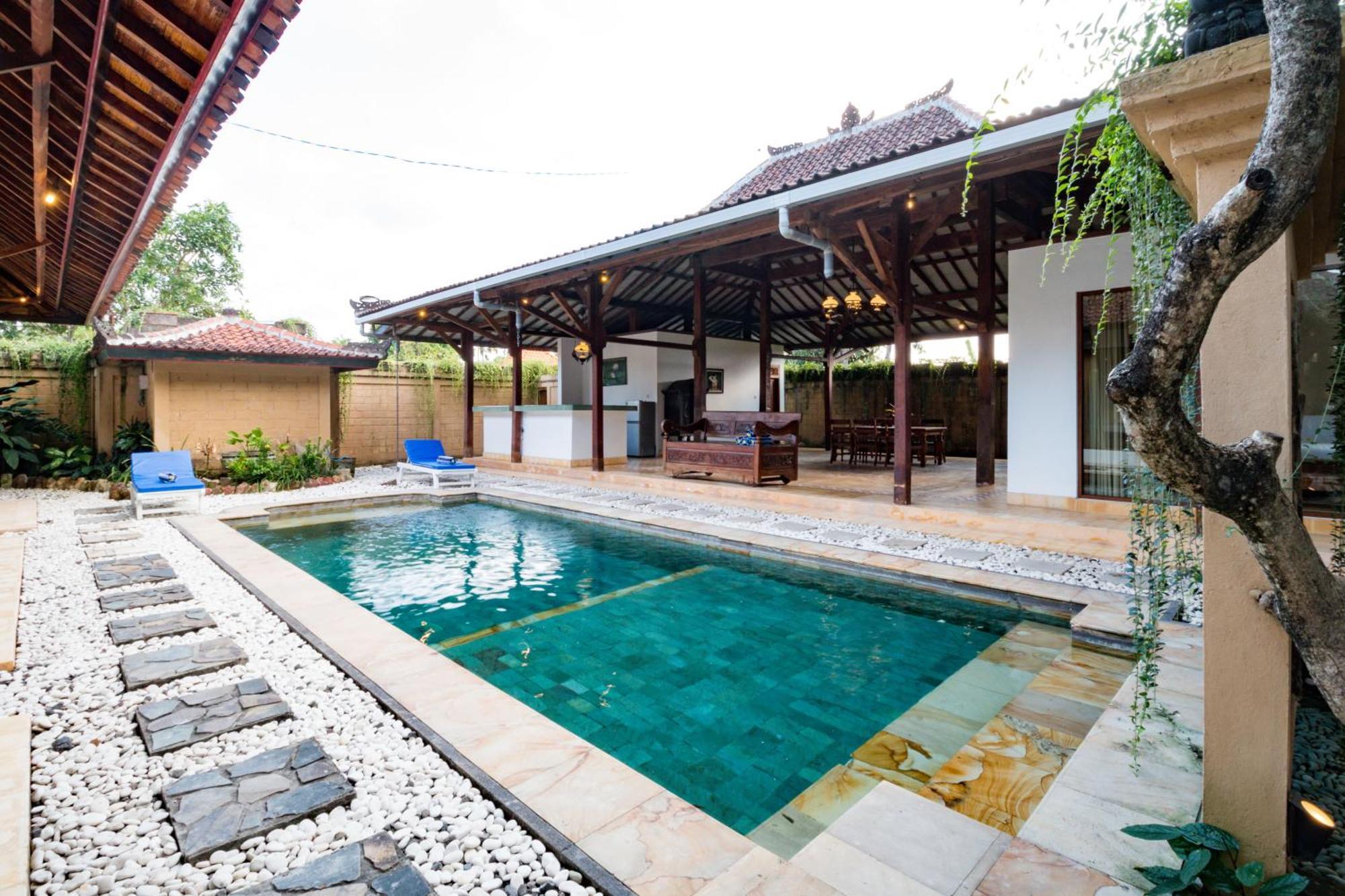 Bali Royal Heritage Villa Seminyak  Ngoại thất bức ảnh