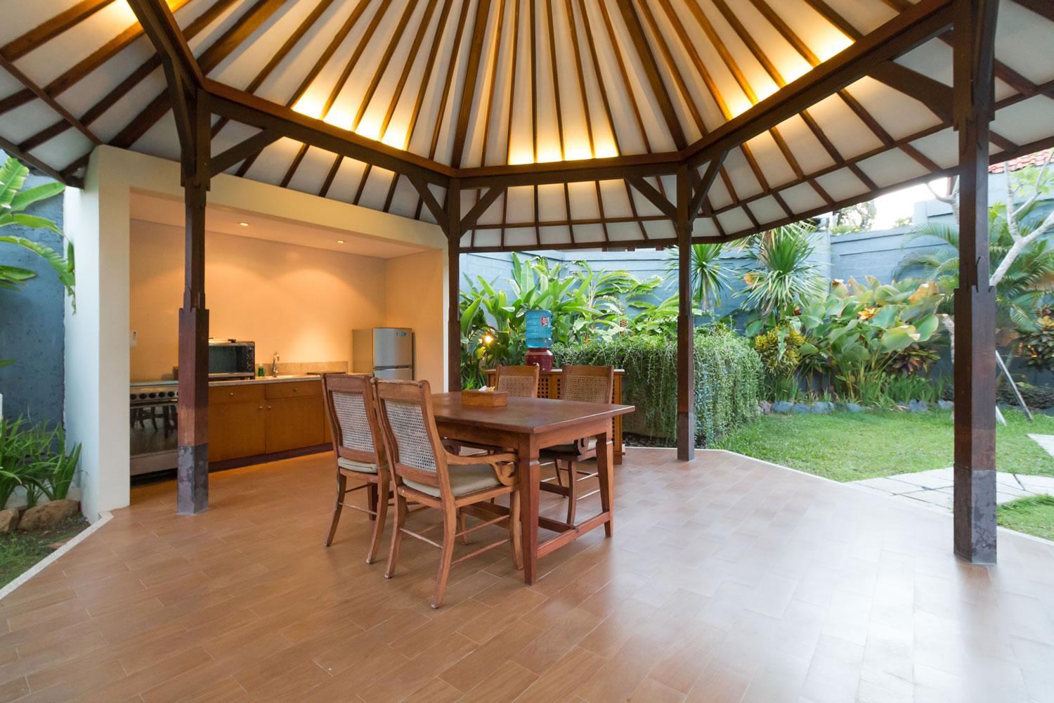 Bali Royal Heritage Villa Seminyak  Ngoại thất bức ảnh