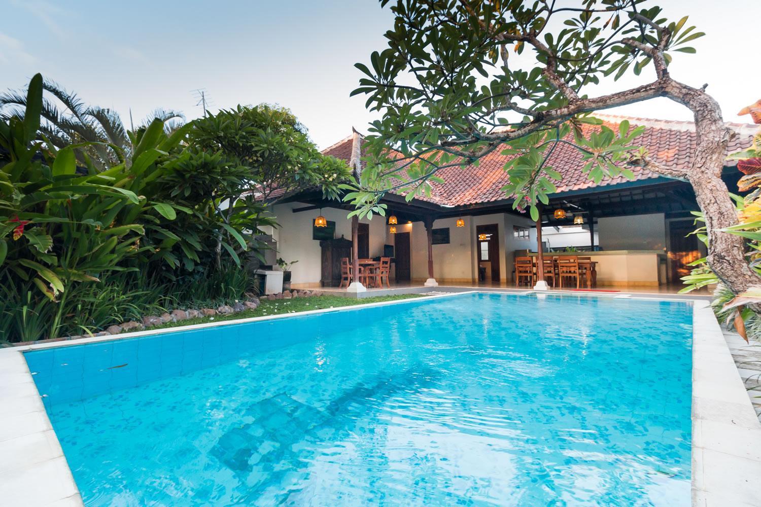 Bali Royal Heritage Villa Seminyak  Ngoại thất bức ảnh